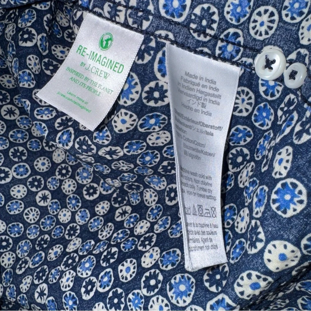 NWT J Crew Medium Classic Fit Seersucker  Short Sleeve Button‎ Down Blue